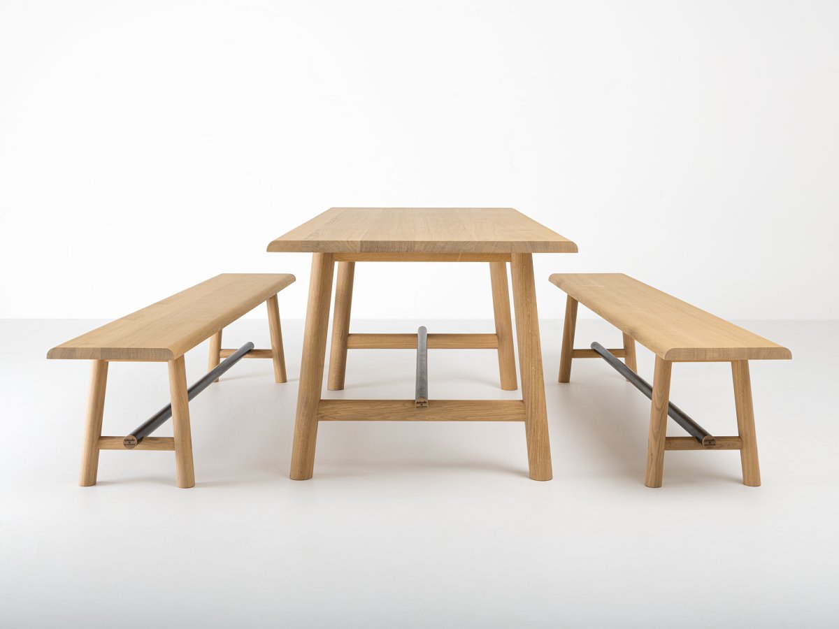Table en bois et banc design pour salle à manger  - Ostal