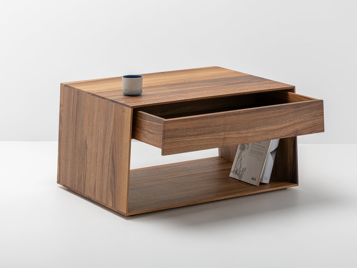 Table basse avec tiroir en noyer - Anouk