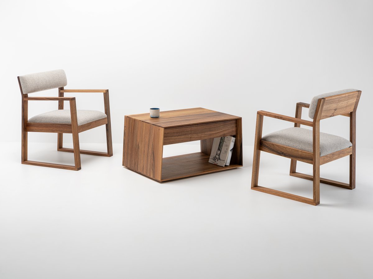 Table basse design avec tiroir en noyer - Anouk