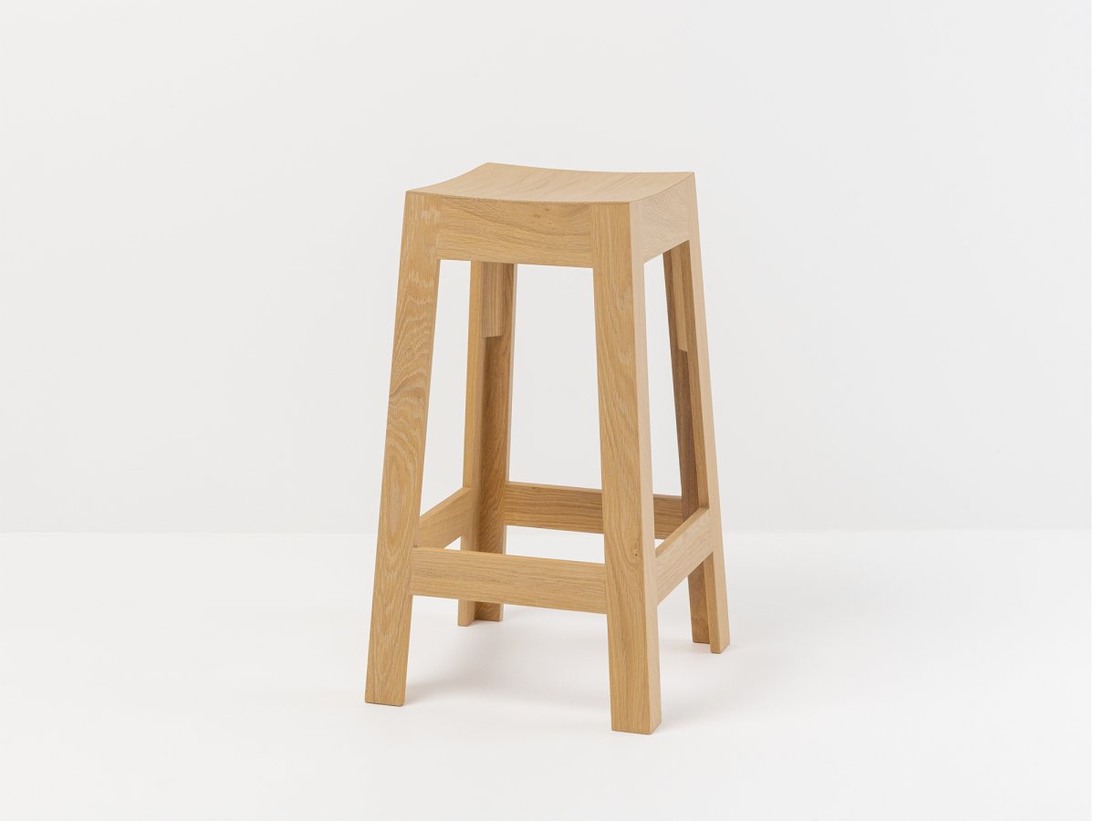 Tabouret haut 65 cm en bois