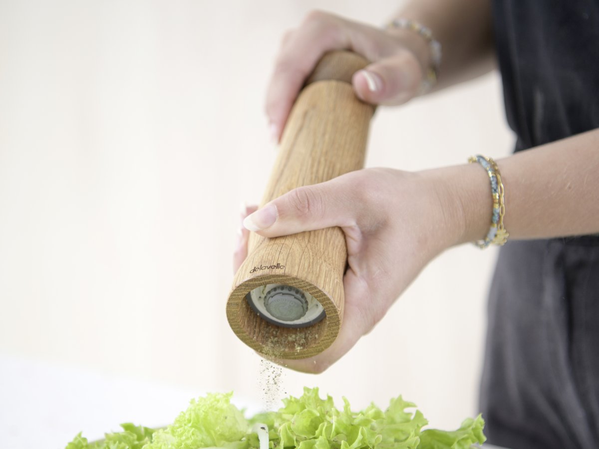 Mouli à poivre Garenne en chêne - moture fluide et sans effort