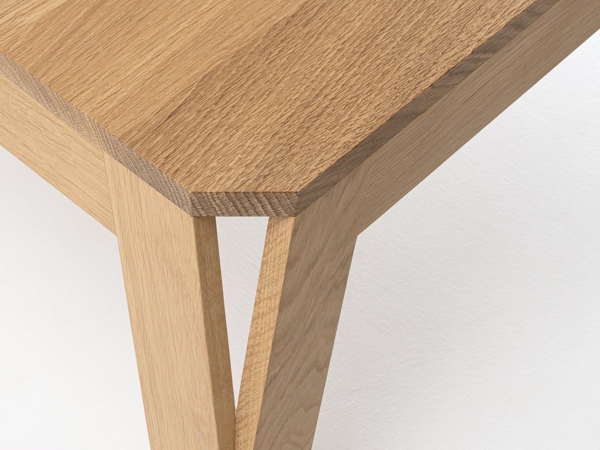 Piétement de table de salon en chêne massif  60x60 cm